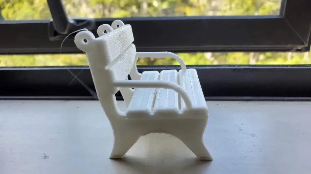 3D Boaty: مدل نیمکتِ چالش‌برانگیز برای تست پرینتر سه بعدی