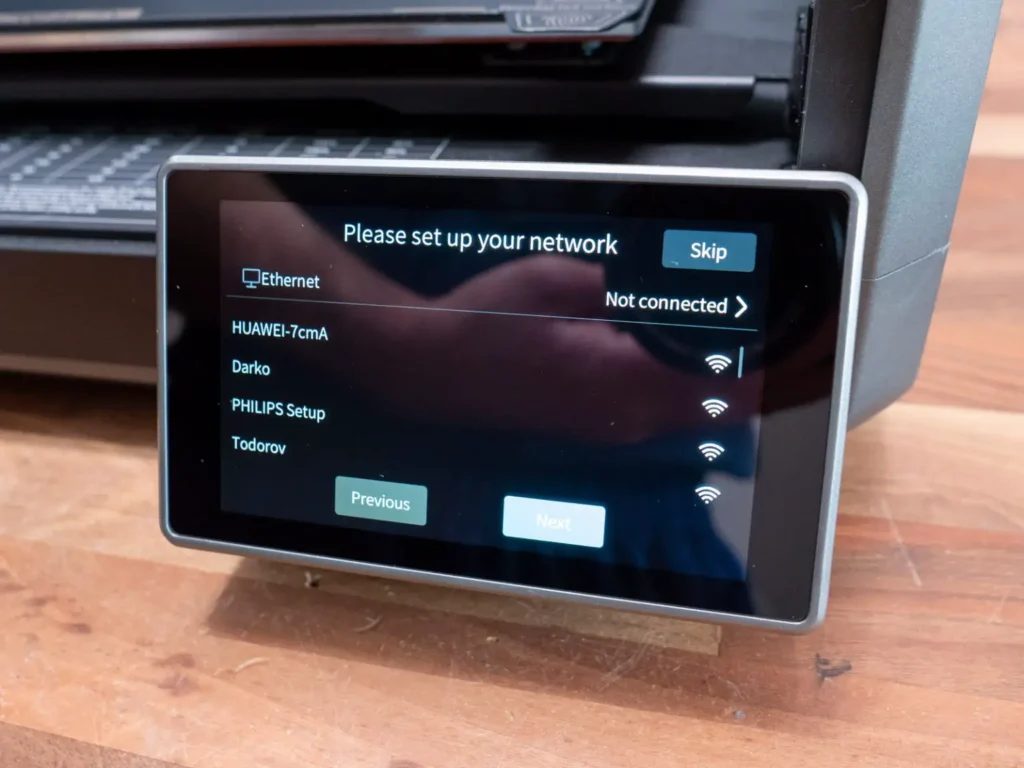 قابلیت اتصال از طریق Wi-Fi، LAN، Creality Cloud، USB در پرینتر سه بعدی Creality K1 Max